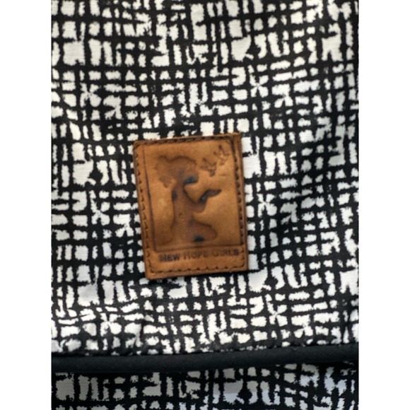 NWT NEW HOPE GIRLS Front Flap Crossbody Messenger Shoulder Bag, Versatile - Picture 2 of 6